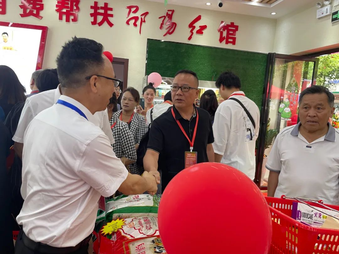 大喜日子！6月6日邵陽紅出貨倉百春園店盛大開業 我市邵陽紅品牌發展的腳步又前進了一大步
